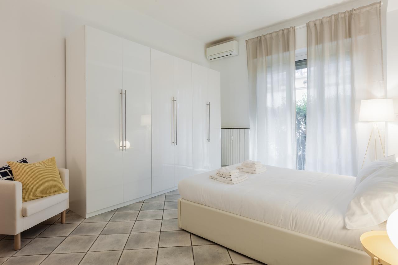 Italianway Coluccio Salutati Apartment Milan Bagian luar foto